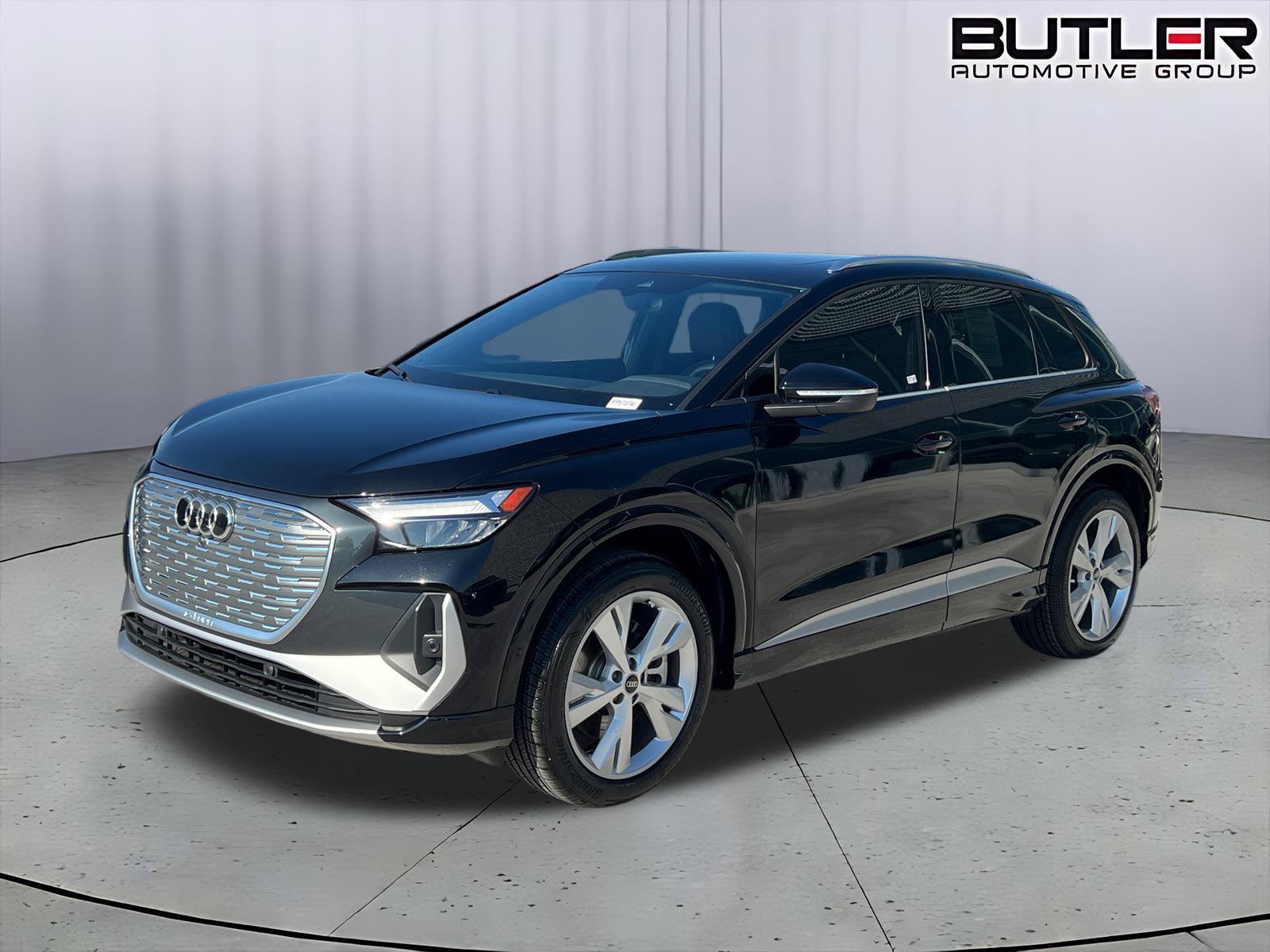 Used 2023 Audi Q4 e-tron Premium Plus AWD/4WD image 1