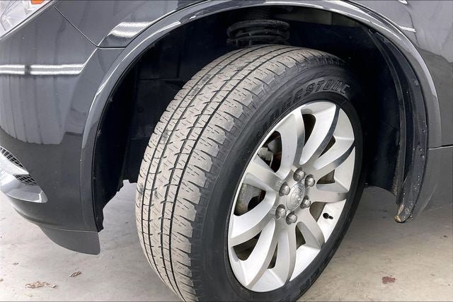 Used 2015 Buick Enclave Premium w/ Trailering Package AWD/4WD image 33