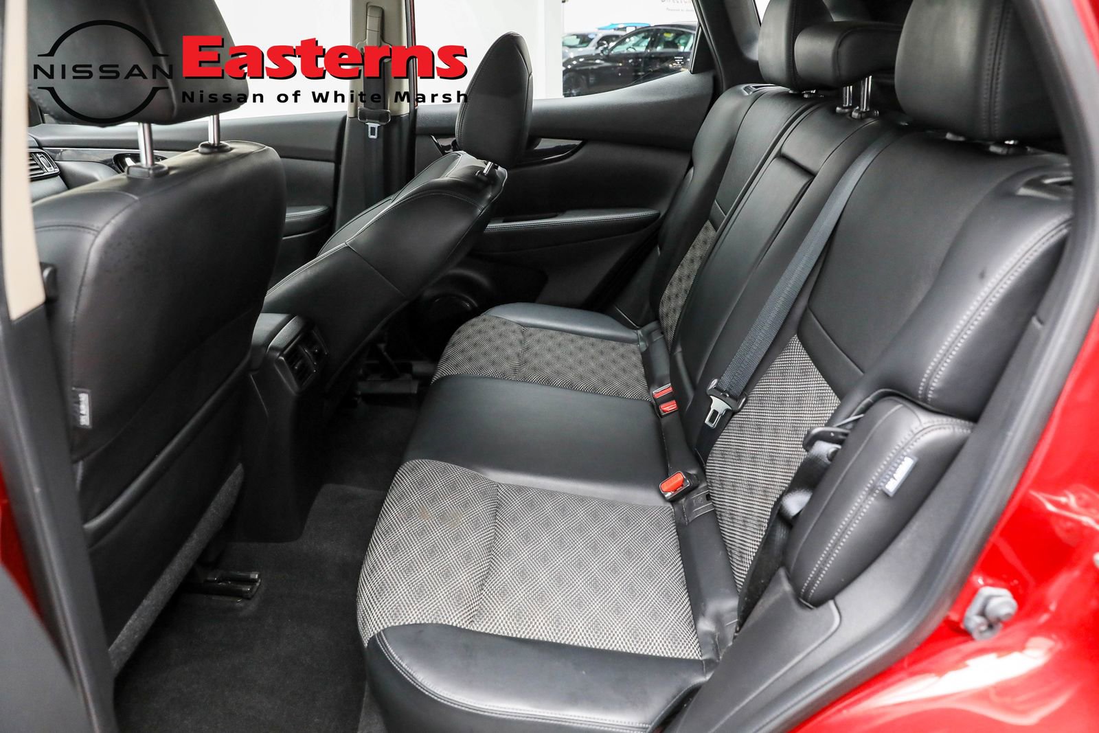 Used 2022 Nissan Rogue Sport SV w/ Technology Package image 20