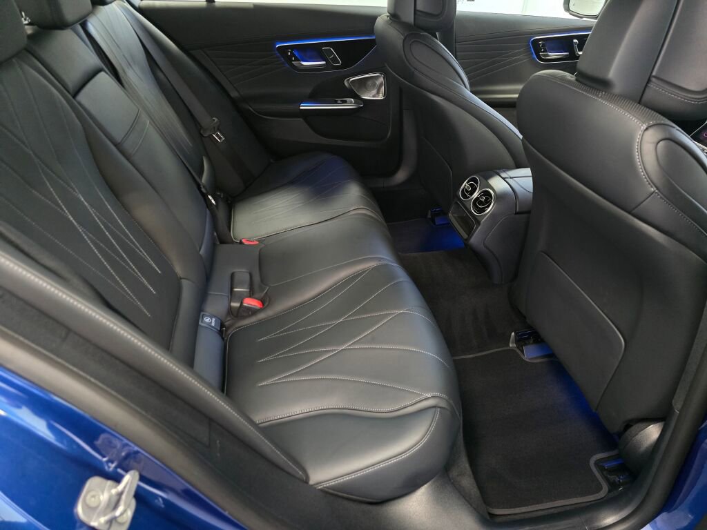 Used 2024 Mercedes-Benz C 63 AMG S image 21