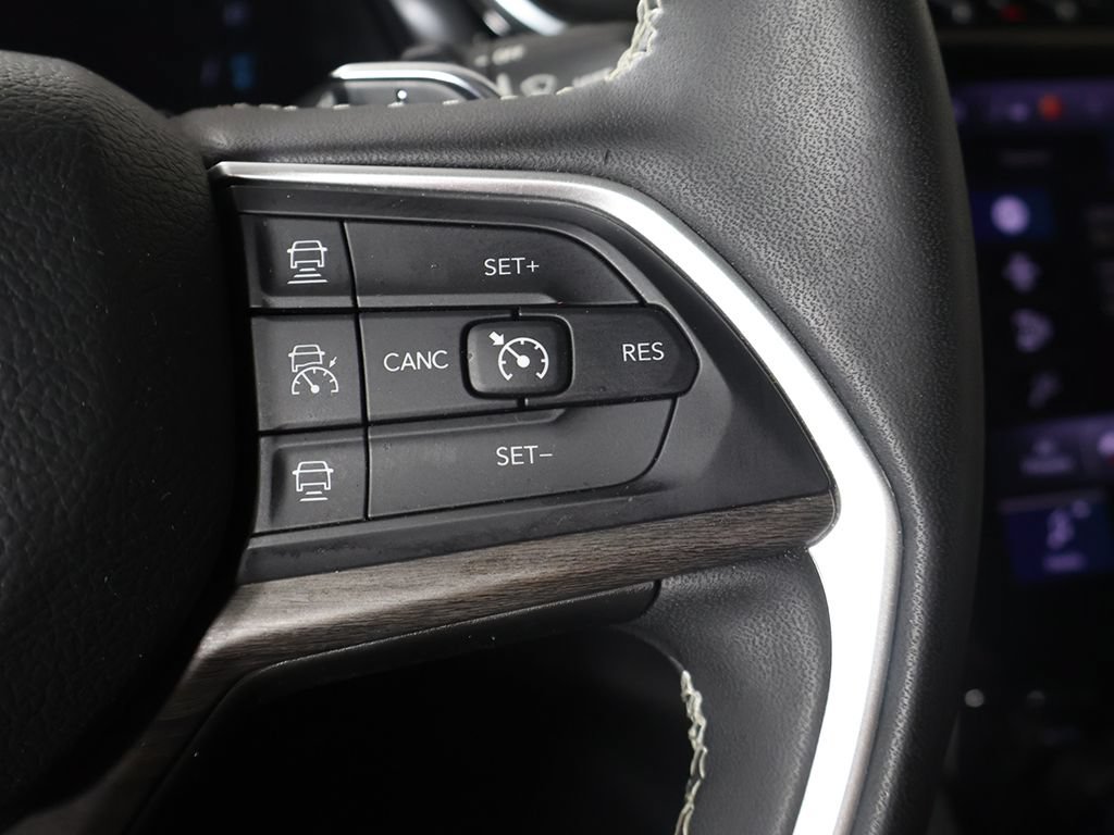 Used 2024 Jeep Grand Cherokee Limited 4xe AWD/4WD image 43