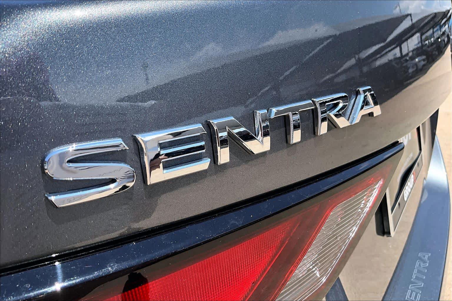 Certified 2025 Nissan Sentra S FWD image 10