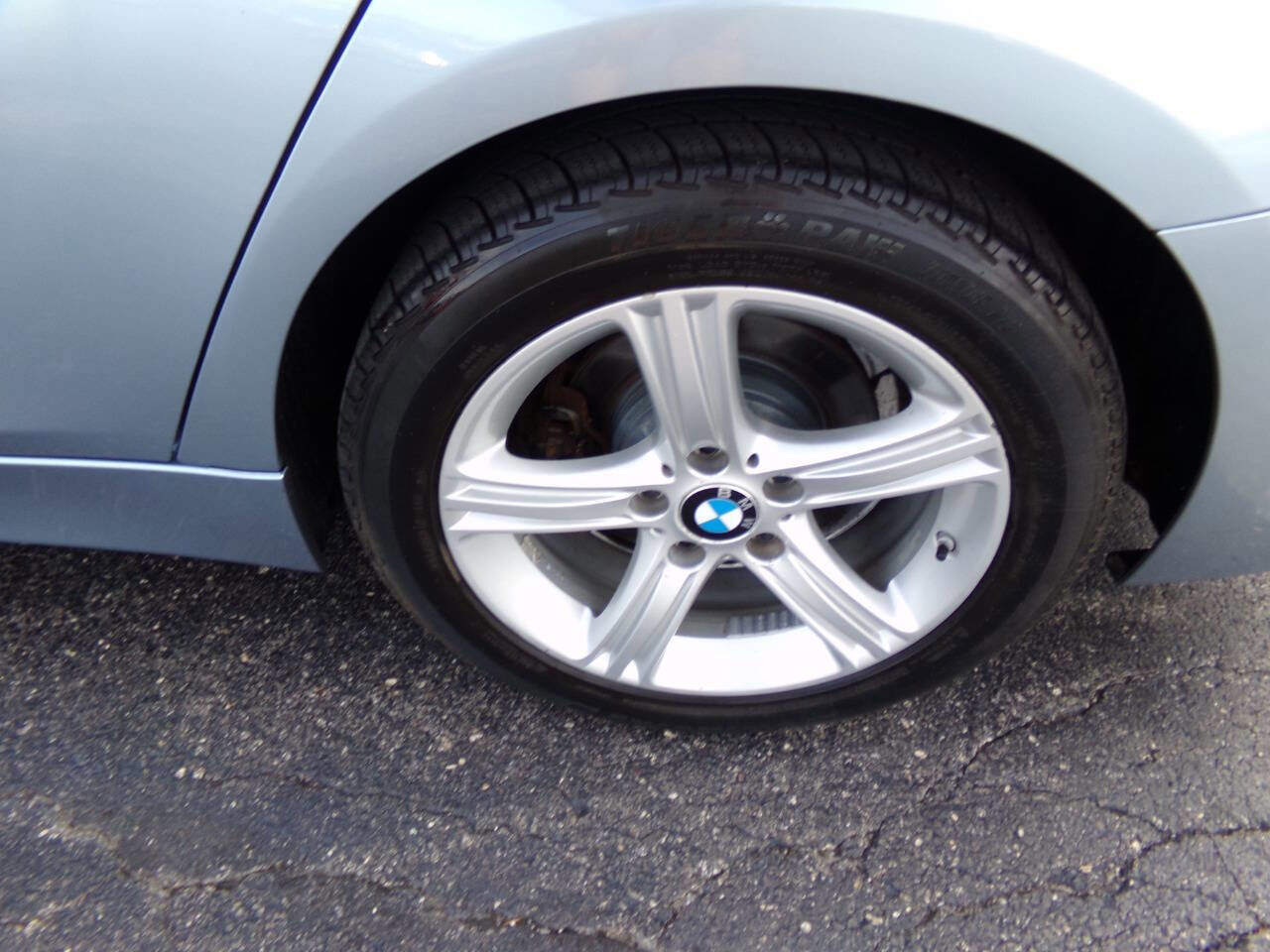 Used 2013 BMW 328i xDrive Sedan AWD/4WD image 36