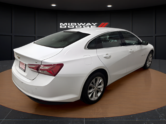 Used 2021 Chevrolet Malibu LT FWD image 4