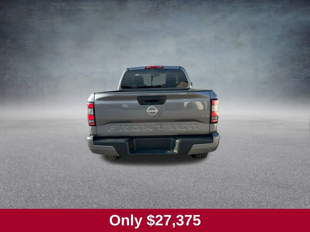Used 2024 Nissan Frontier SV image 4