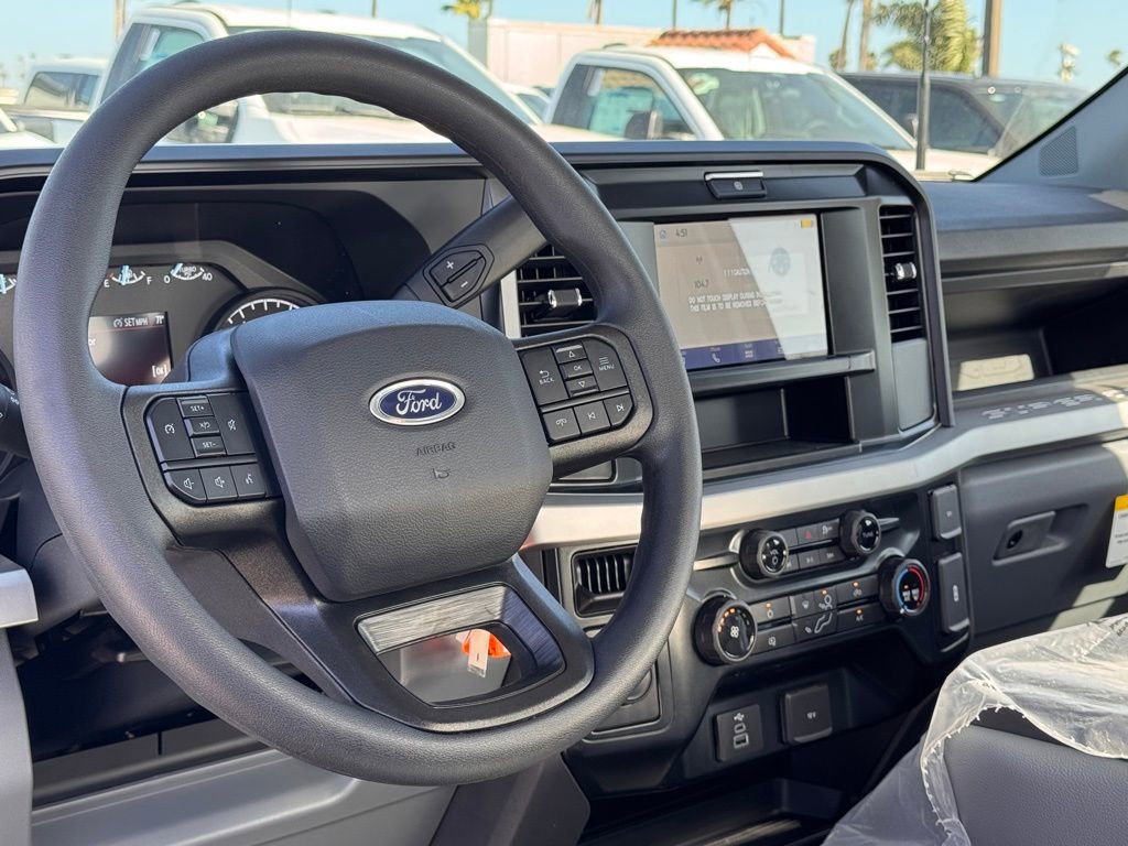 New 2025 Ford F350 XL w/ 360-Degree Camera Package image 24