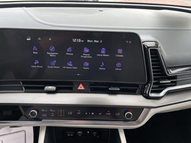 Used 2025 Kia Sportage EX image 18