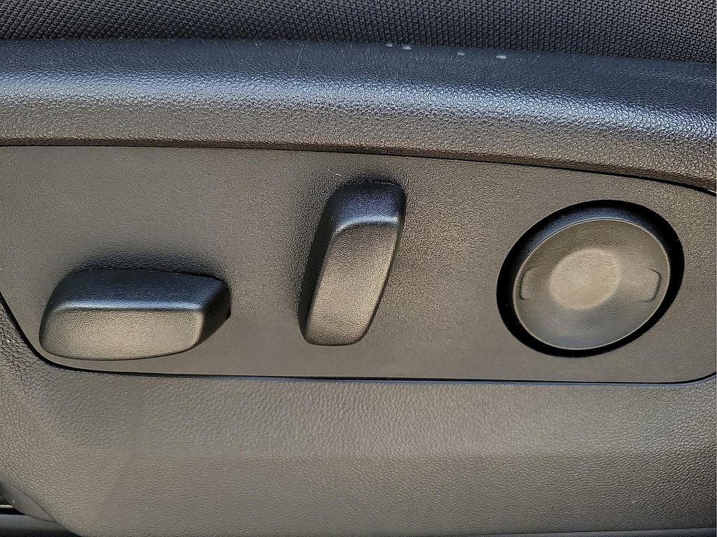 New 2026 GMC Sierra 1500 Elevation w/ Preferred Package image 15