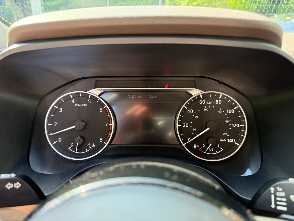 Used 2021 Nissan Rogue SV AWD/4WD image 18