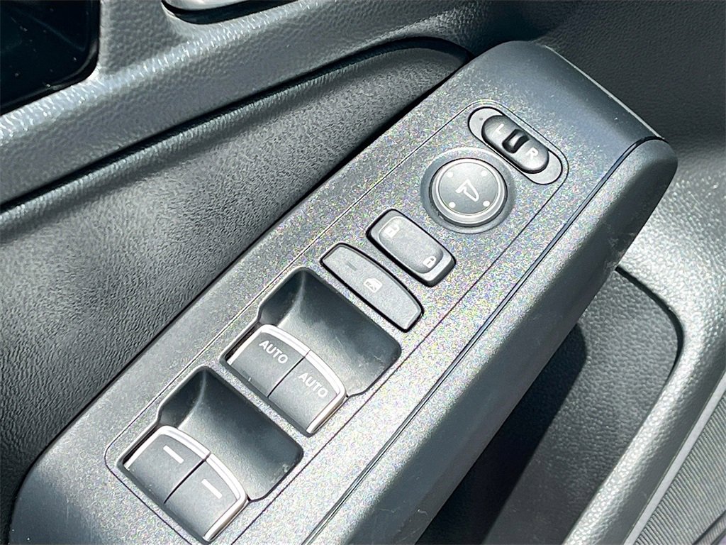 Used 2024 Honda Civic EX-L image 17