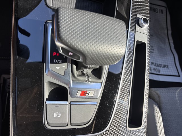 Used 2025 Audi SQ5 Premium Plus AWD/4WD image 46