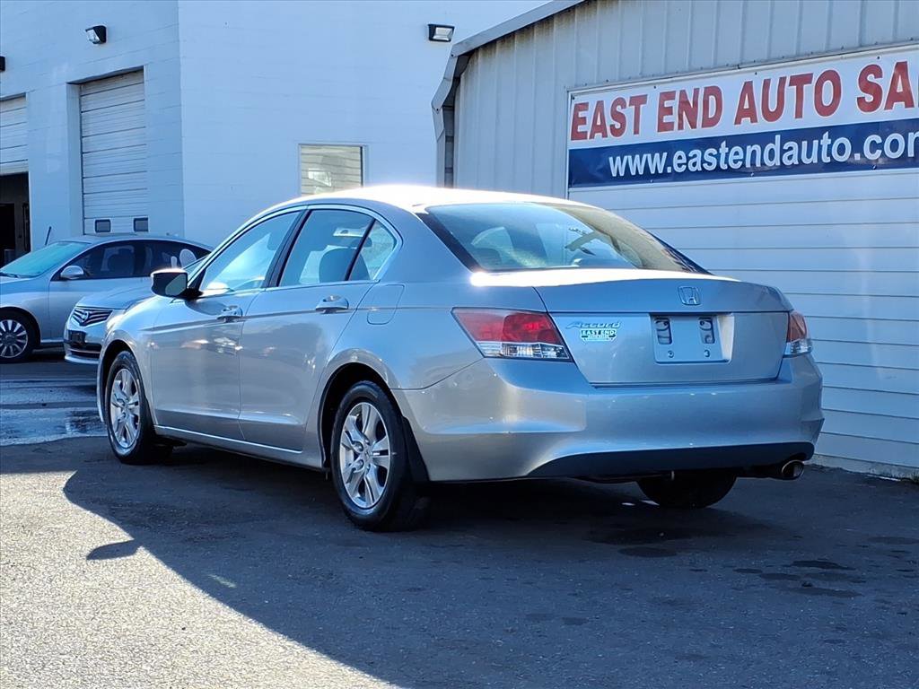 Used 2010 Honda Accord LX-P image 3
