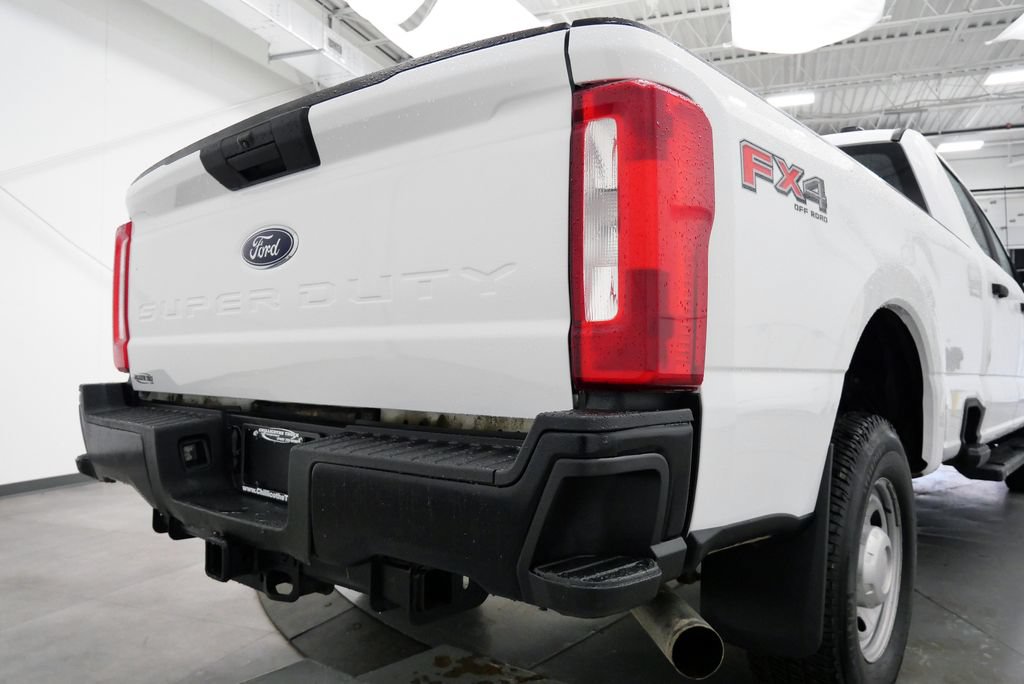 Used 2024 Ford F250 XL w/ FX4 Off-Road Package AWD/4WD image 36