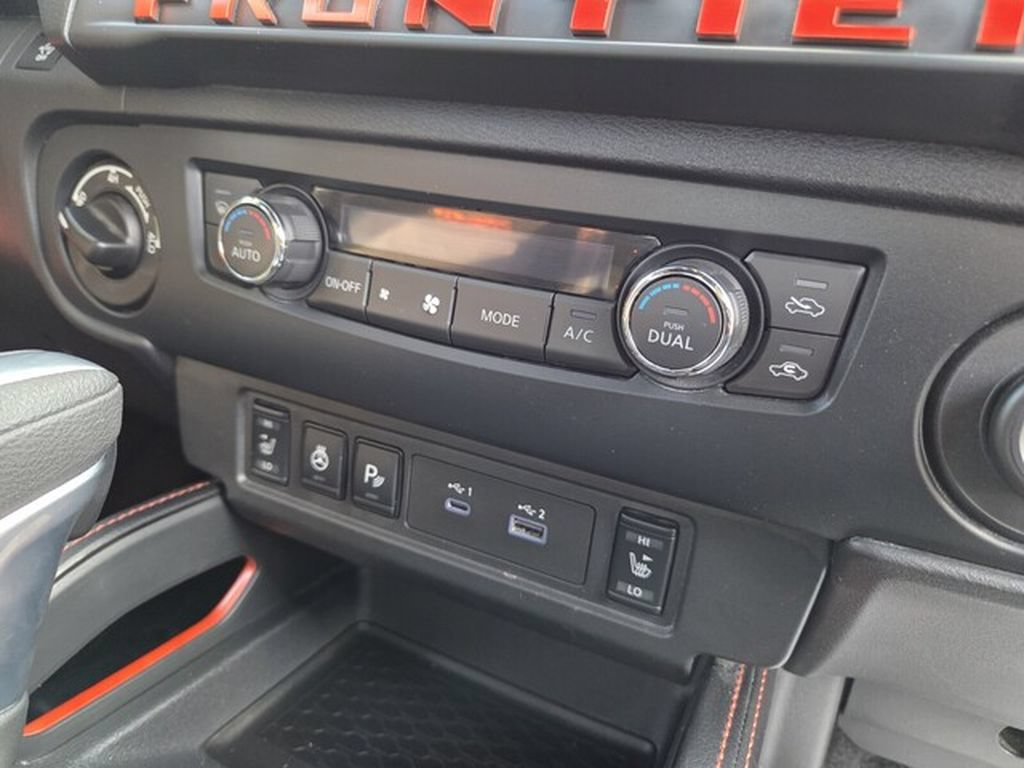 Used 2026 Nissan Frontier PRO-4X AWD/4WD image 7