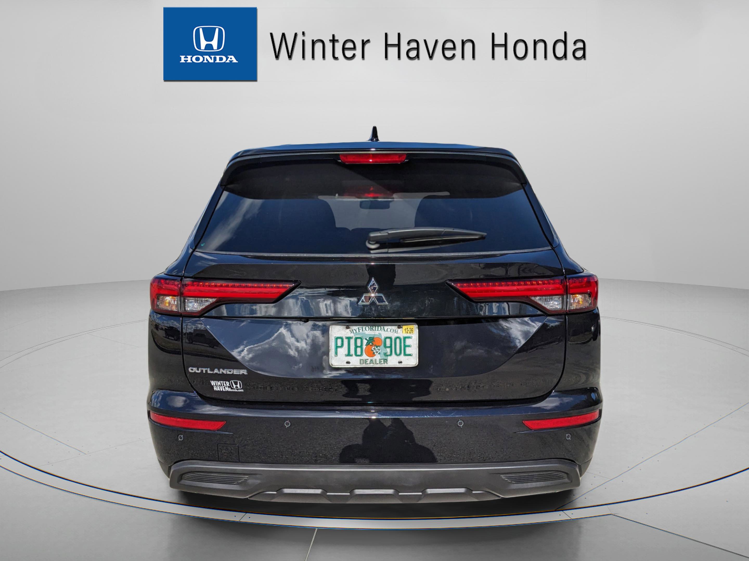 Used 2023 Mitsubishi Outlander ES image 7