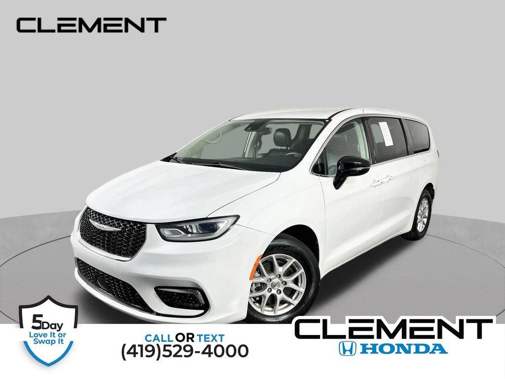 Used 2024 Chrysler Pacifica Touring-L FWD 360° Tour