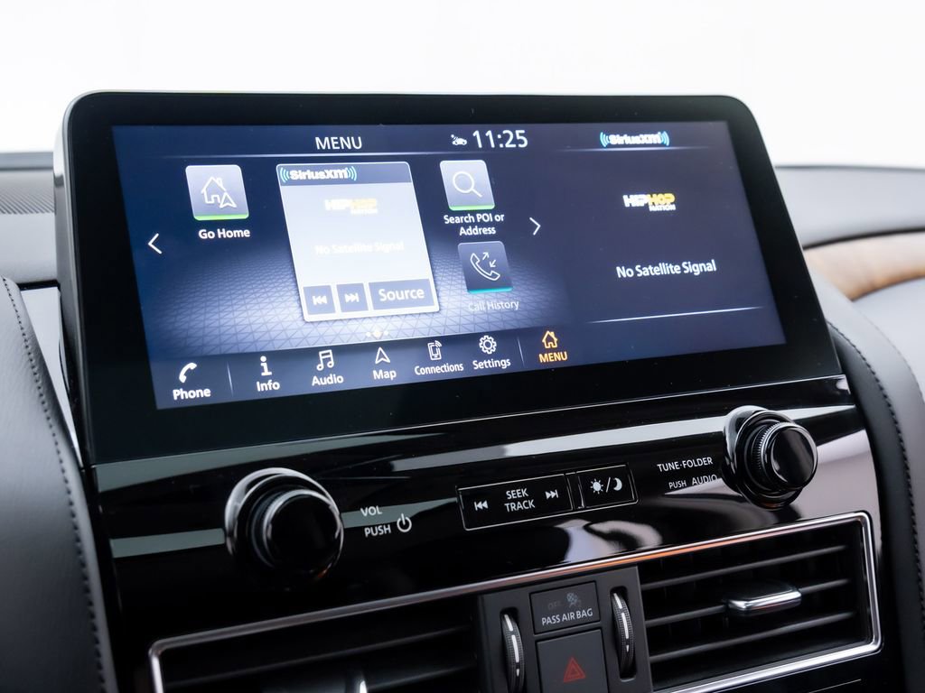 Used 2023 Nissan Armada SL w/ Captain's Chairs Package image 28