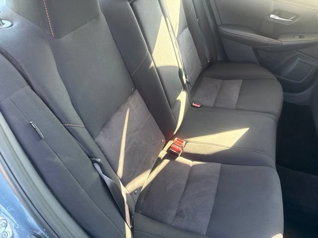 Used 2025 Nissan Sentra SR FWD image 18
