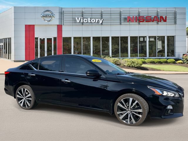 Used 2020 Nissan Altima 2.5 Platinum AWD/4WD image 2