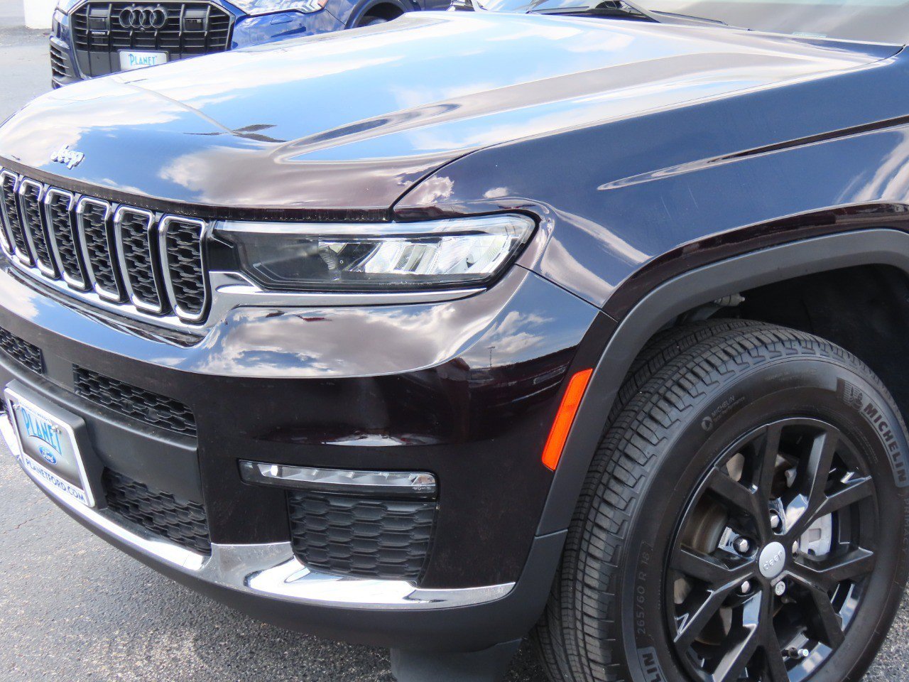 Used 2022 Jeep Grand Cherokee L Limited image 3