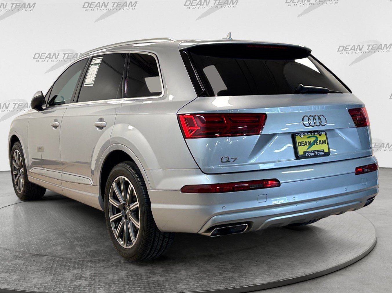 Used 2019 Audi Q7 2.0T Premium Plus w/ Premium Plus Package AWD/4WD image 6