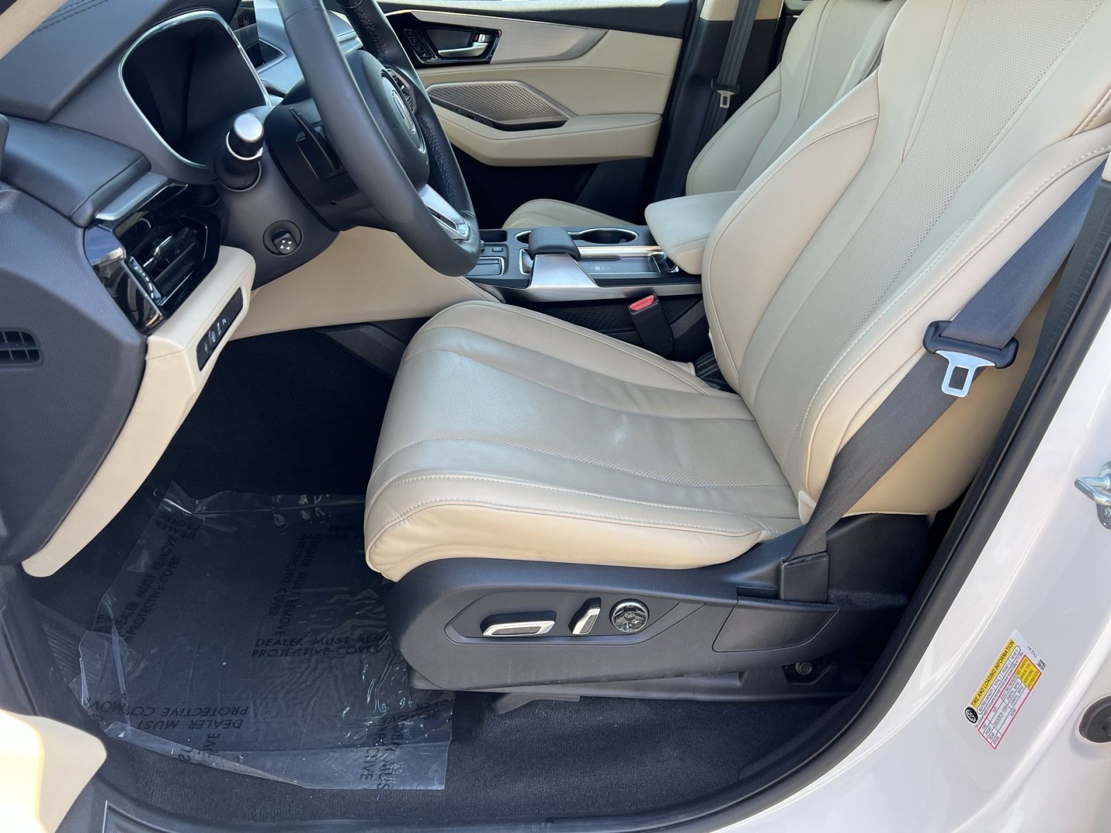 Certified 2024 Acura MDX w/ Technology Package FWD image 10