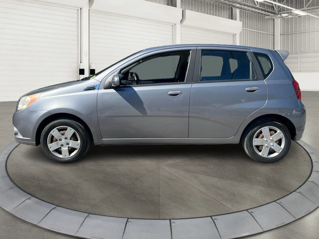 Used 2011 Chevrolet Aveo5 LT w/ Power and Convenience Package FWD image 6