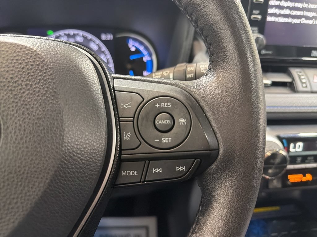 Used 2021 Toyota RAV4 XSE AWD/4WD image 28