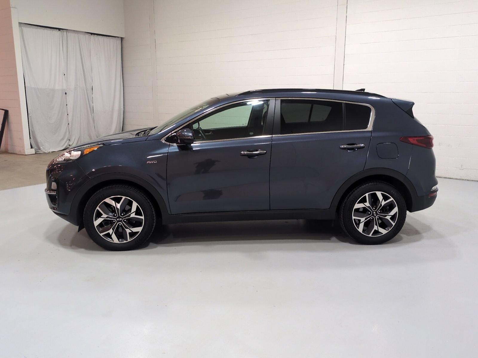 Used 2020 Kia Sportage EX w/ EX Technology Package AWD/4WD image 6