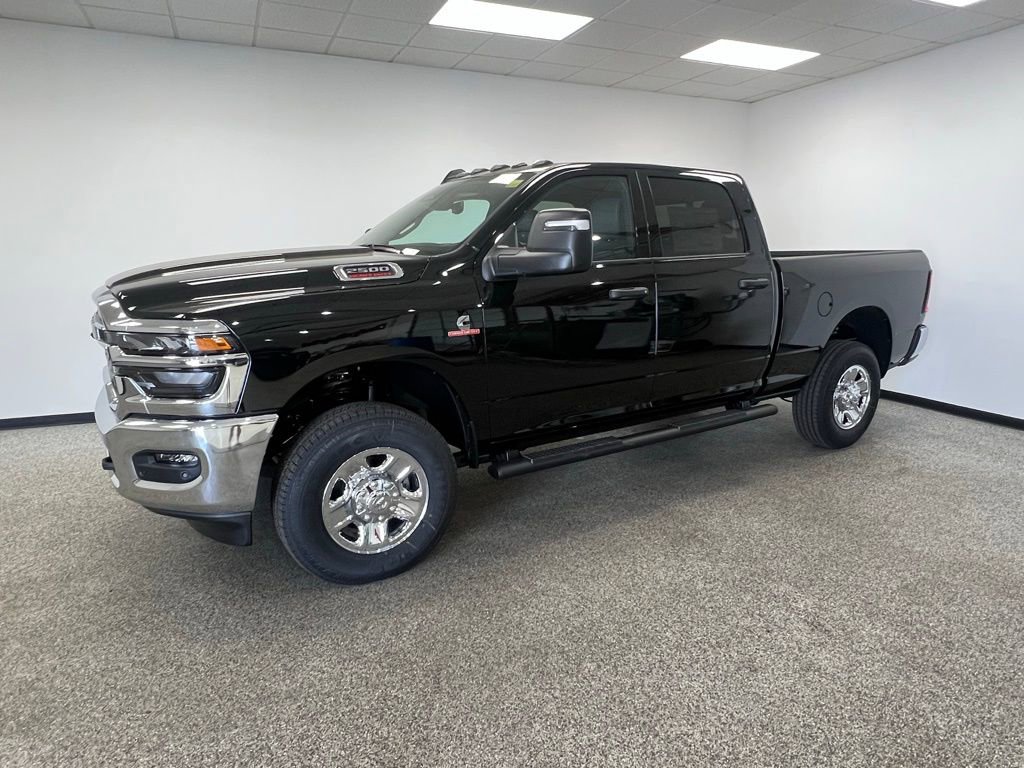 New 2025 RAM 2500 Tradesman AWD/4WD image 3