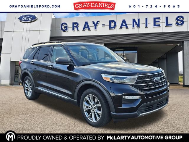 Certified 2022 Ford Explorer XLT w/ Equipment Group 202A image 1