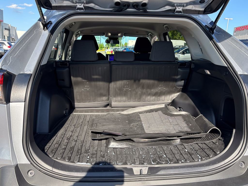 Certified 2025 Toyota RAV4 LE AWD/4WD image 47
