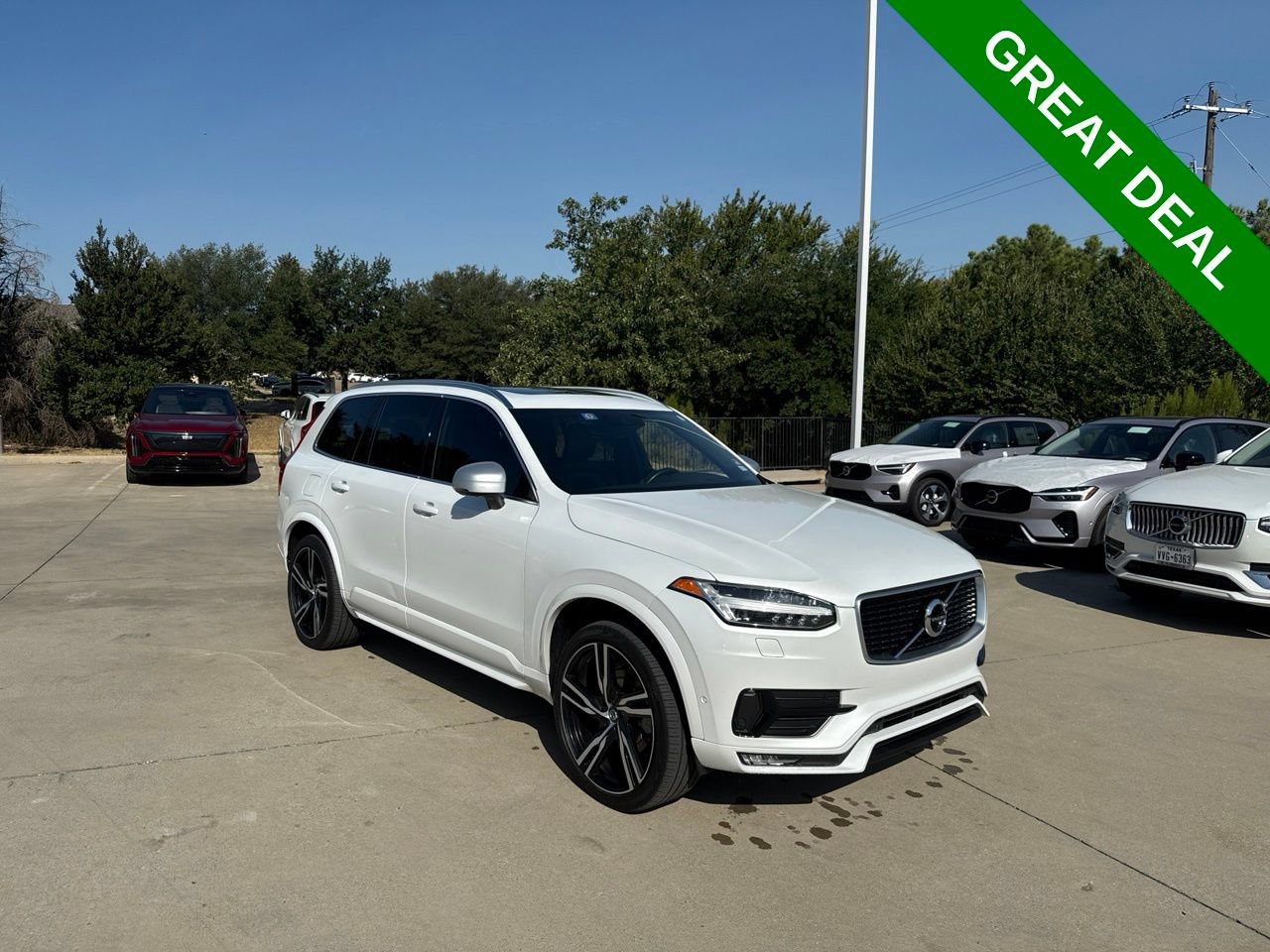 Used 2018 Volvo XC90 T6 R-Design w/ Convenience Package AWD/4WD image 3