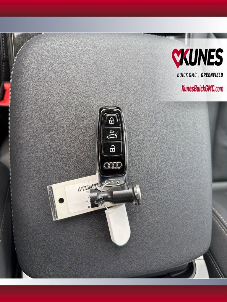 Used 2025 Audi Q7 3.0T Premium Plus AWD/4WD image 40