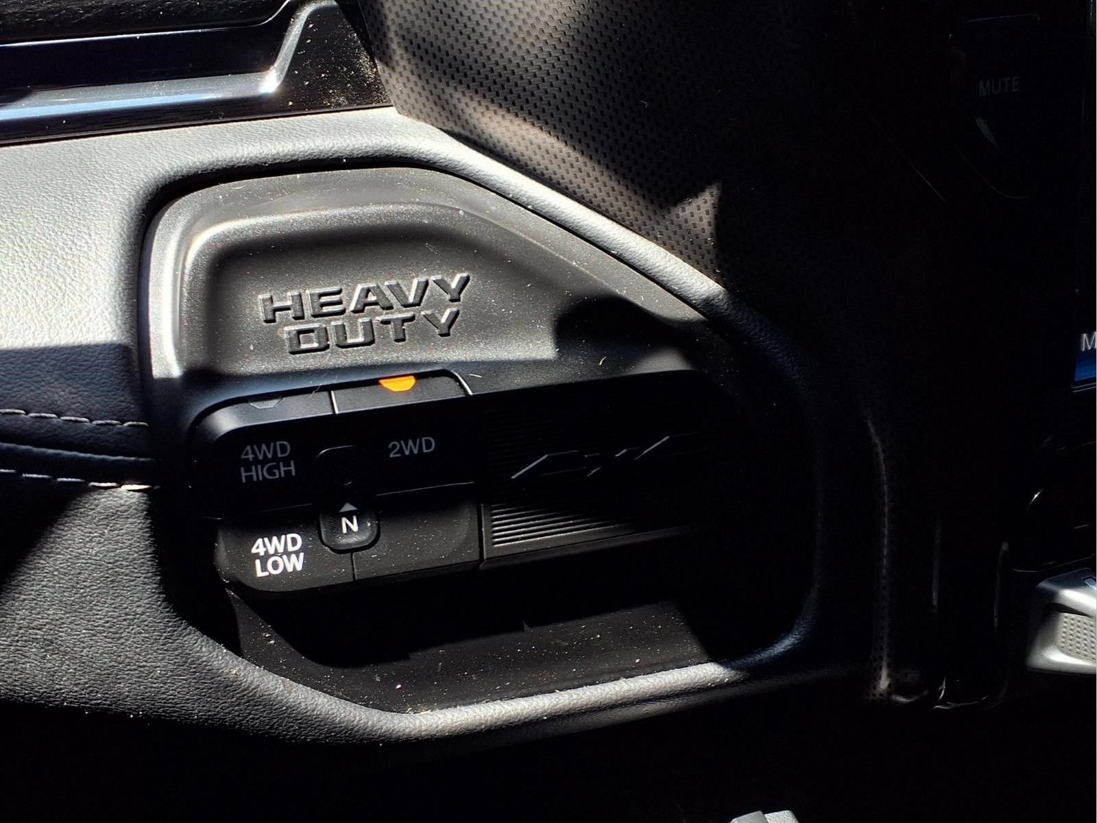 Used 2022 RAM 2500 Limited AWD/4WD image 19