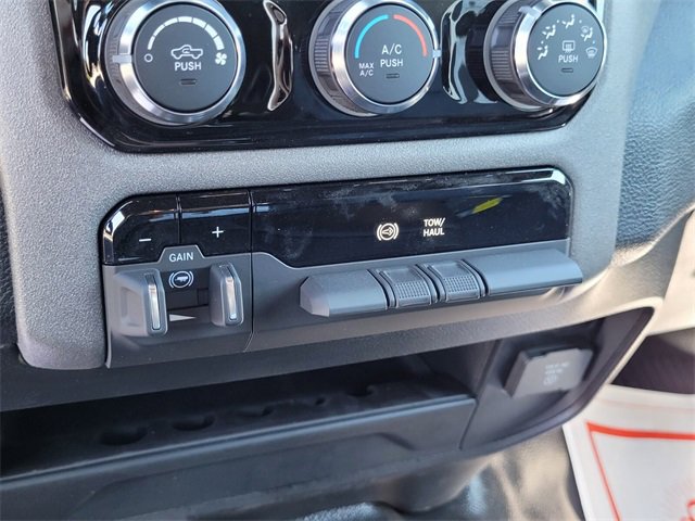 New 2025 RAM 2500 Tradesman w/ Chrome Appearance Group image 39