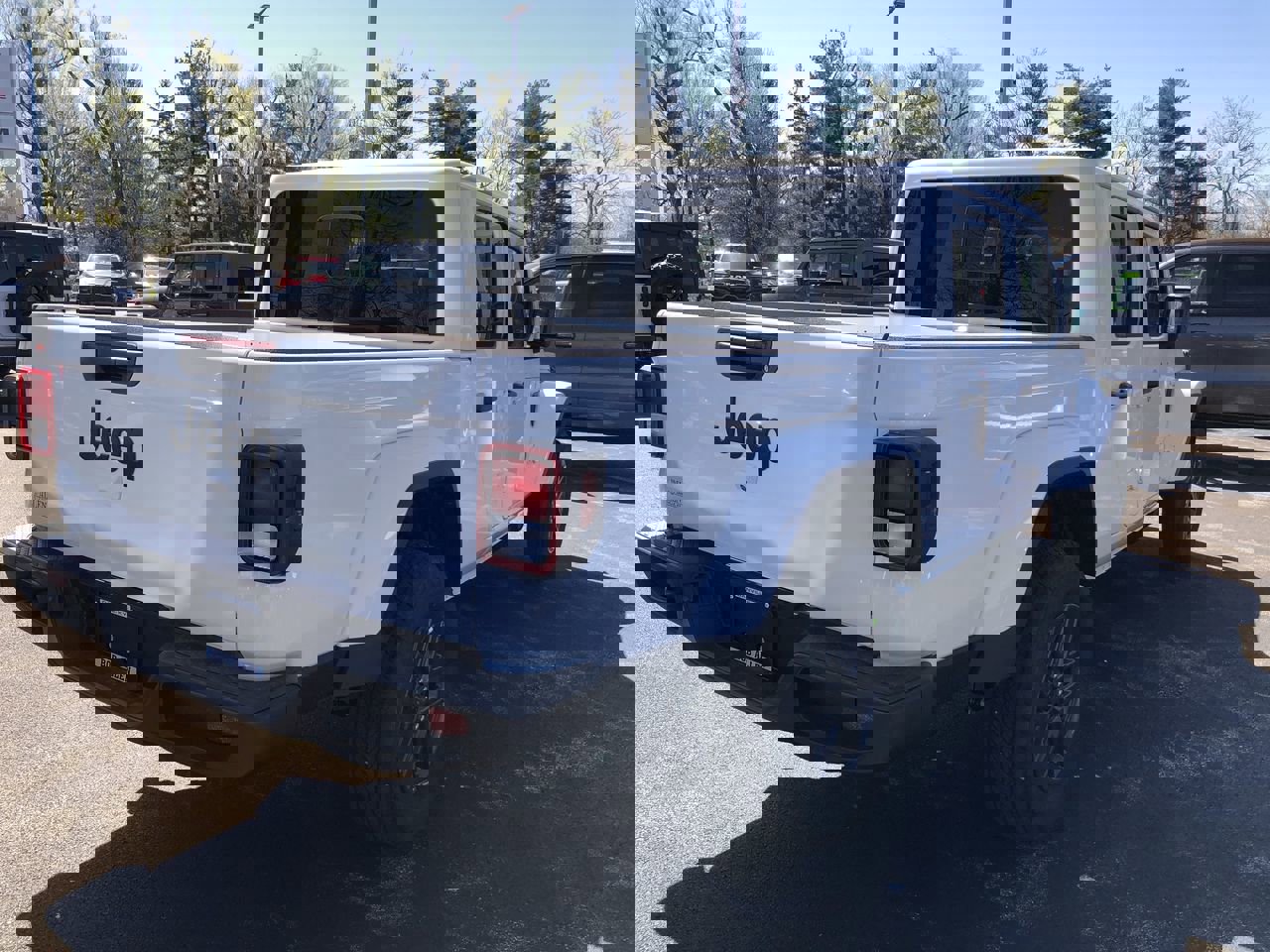 New 2026 Jeep Gladiator Sport image 5