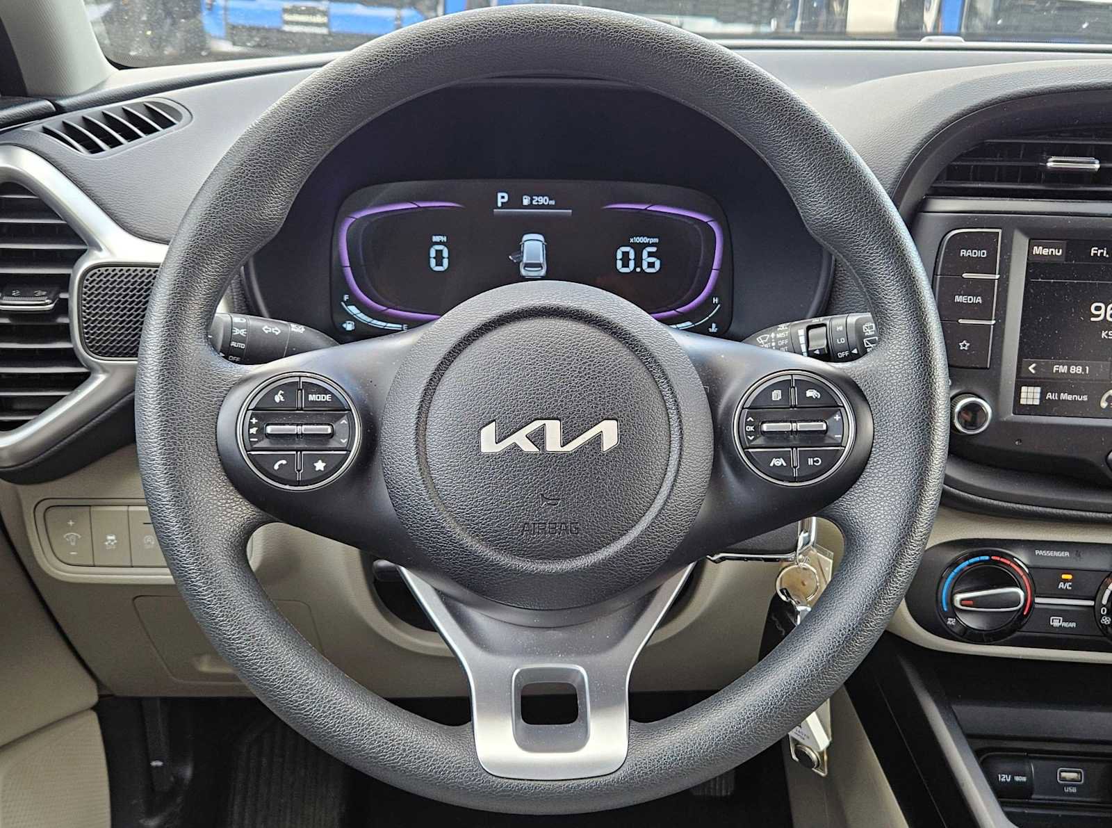 Certified 2025 Kia Soul LX FWD image 19