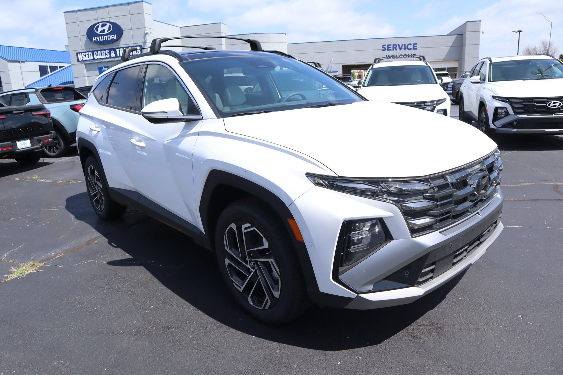 New 2026 Hyundai Tucson Limited AWD/4WD image 1