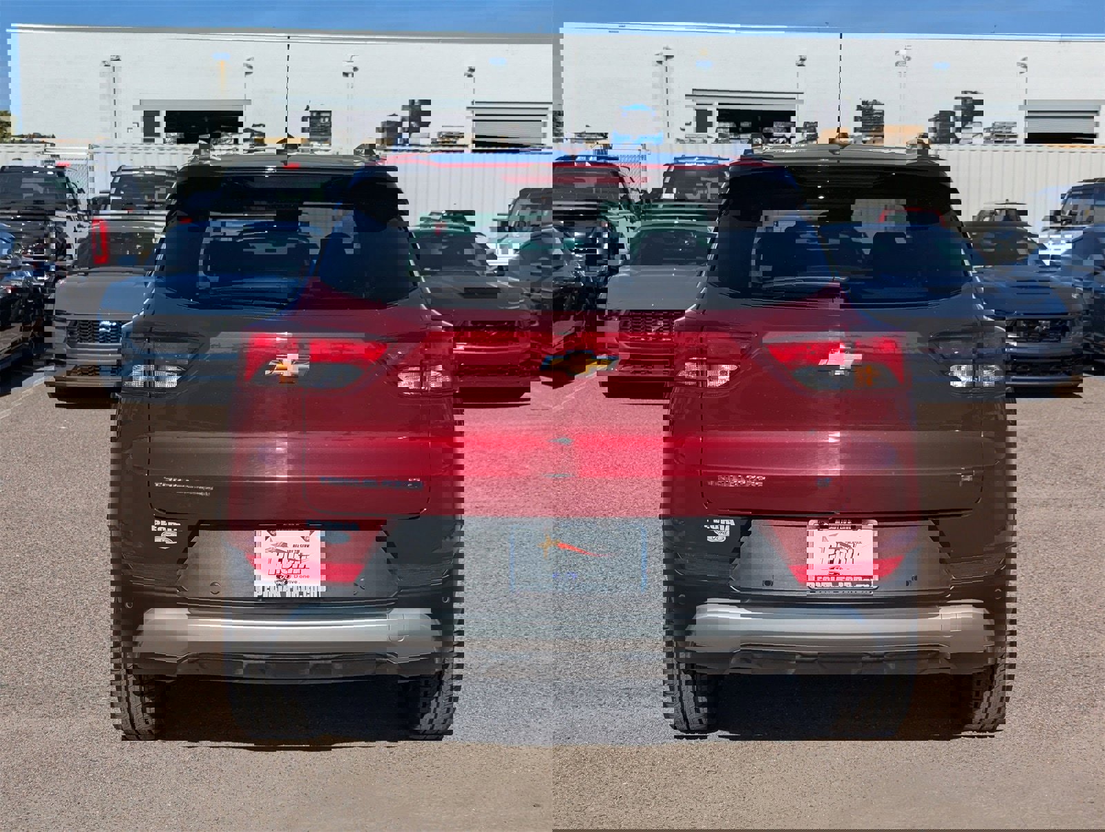 Used 2025 Chevrolet TrailBlazer LT w/ Convenience Package image 4