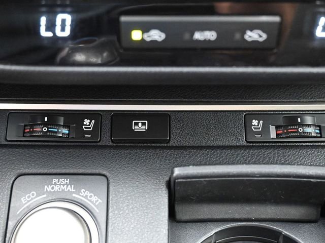 Used 2014 Lexus ES 350 w/ Luxury Package image 26