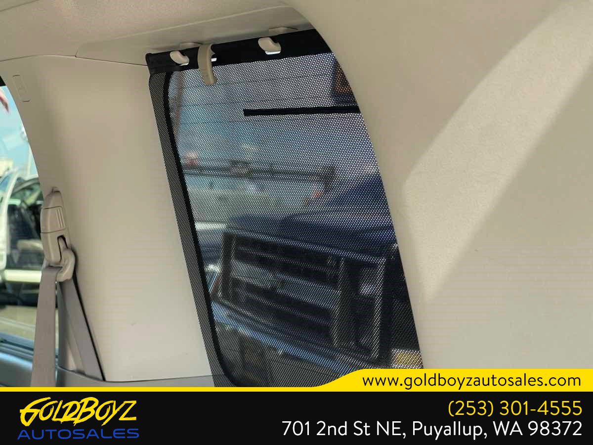 Used 2011 Nissan Quest LE image 35