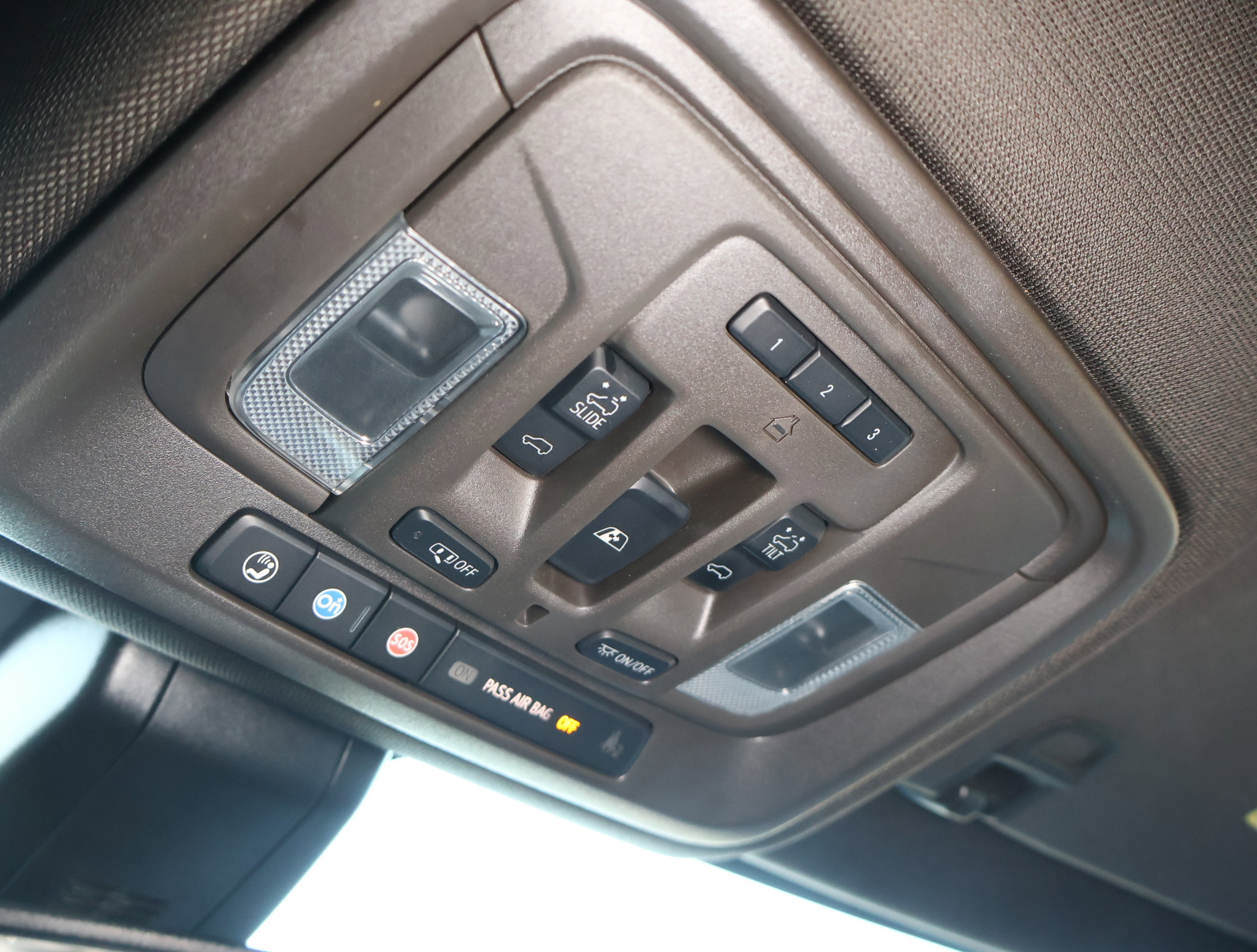 Used 2022 Chevrolet Silverado 1500 LTZ w/ Safety Package II image 24