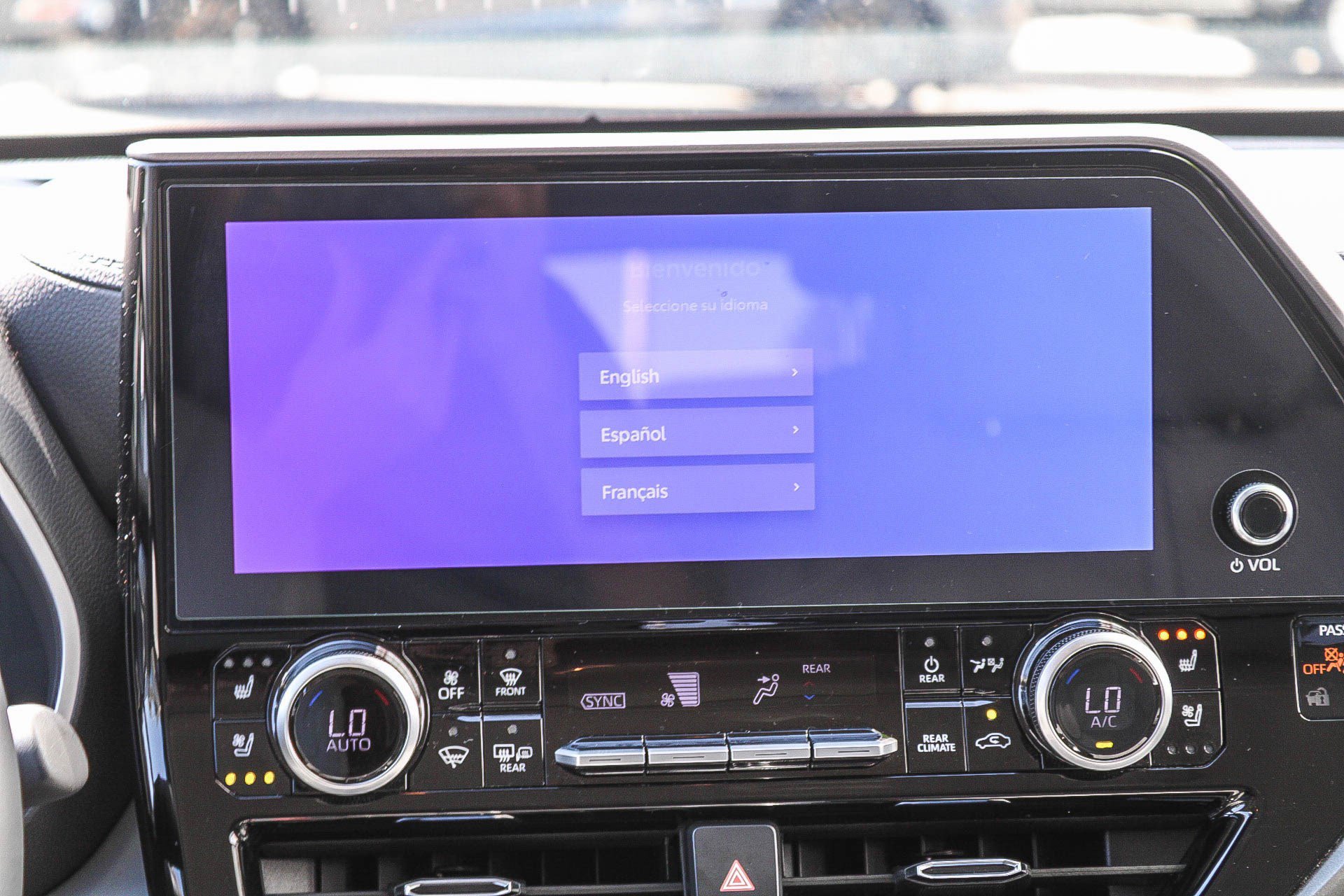Certified 2026 Toyota Highlander Limited AWD/4WD image 16