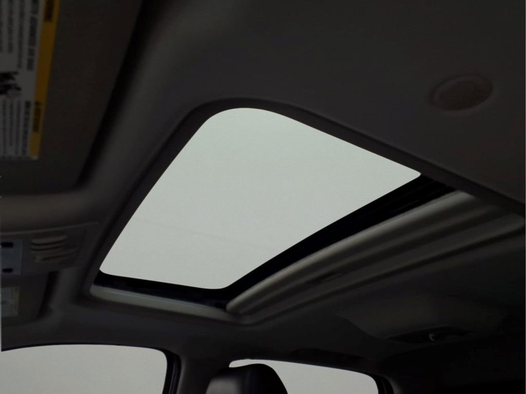 Used 2013 Chevrolet Silverado 1500 LTZ w/ LTZ Plus Package image 9