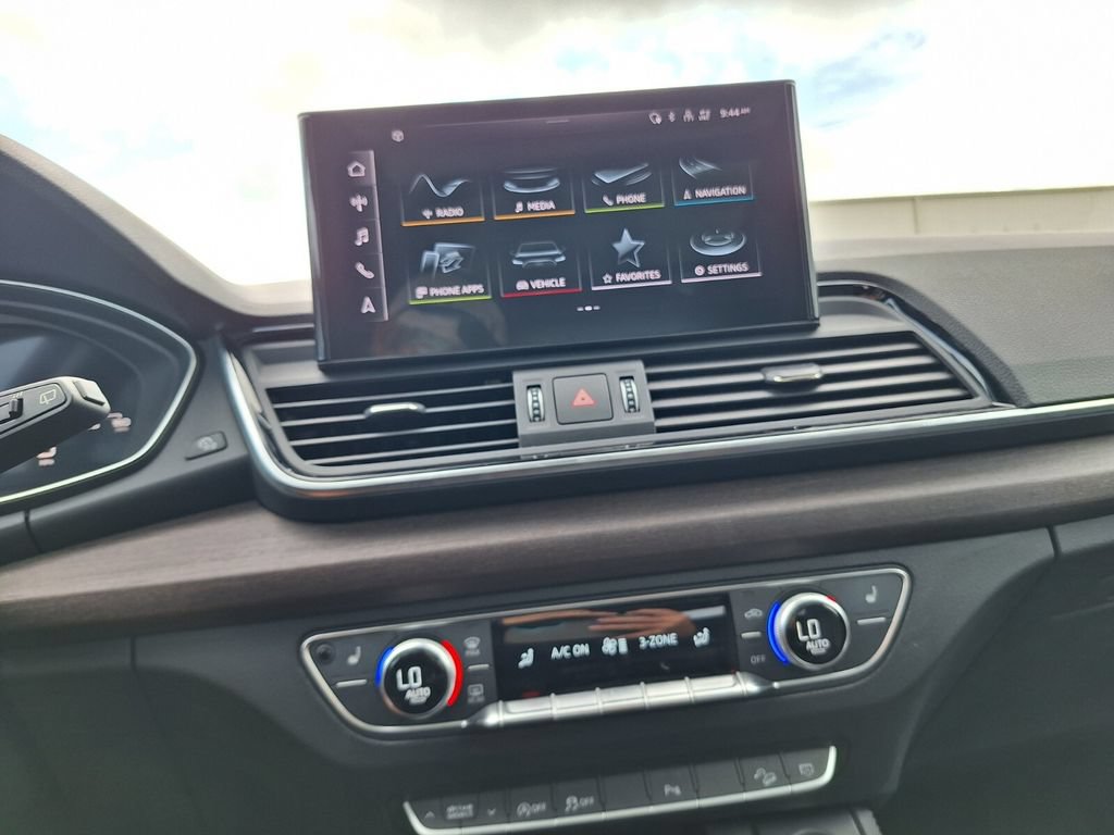 Used 2021 Audi Q5 2.0T Premium Plus AWD/4WD image 14