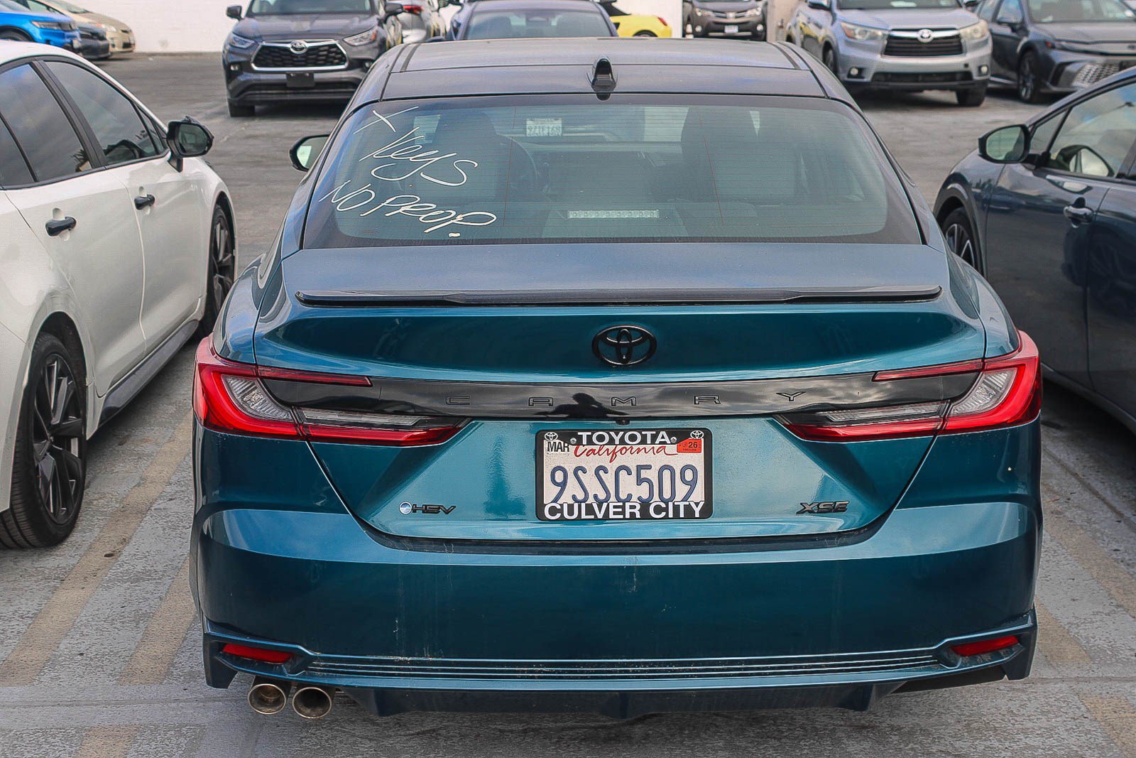 Used 2025 Toyota Camry XSE w/ Premium Package FWD image 13