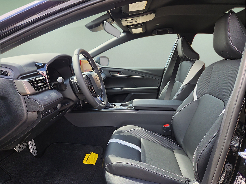 New 2026 Toyota Camry SE w/ Convenience Package FWD image 20