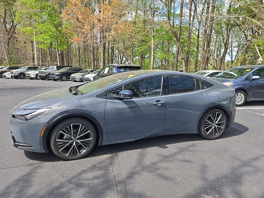 Used 2025 Toyota Prius Limited w/ Limited Premium Package image 1