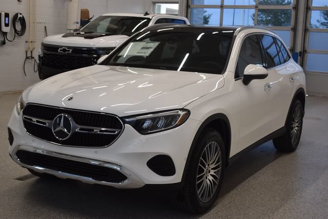 New 2026 Mercedes-Benz GLC 300 4MATIC image 9